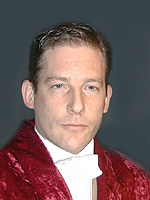 Philip Schmid ist Arthur Holmwood