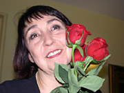 Die "Duse" mit der Rose - unsere Sabeth, die im Leben viieel netter ist als im Stck!