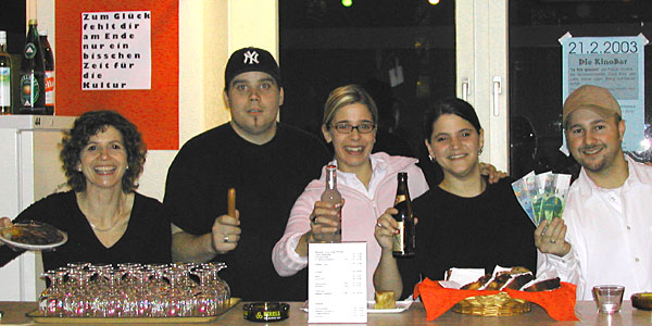 Sie sorgten fr das leibliche Wohl des Publikums - vor, whrend und nach der Vorstellung.