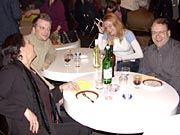 ...wo gefeiert wurde, und...