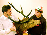 Wo zwei Mosthubers sind (Tbi und Rbi) ist auch ein toter Hirsch nicht weit.