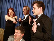 Keine Bewegung, oder es knallt!