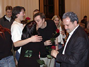 Für sie solls rote Rosen regnen, ein Exemplar pro SchauspielerIn.