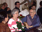 Und eine Rose für unsere Ehrenmitglieder Alice und Willy Krumm