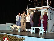 Enldich Abschminken!