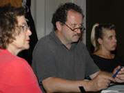 Michael Karch vertieft sich in Norbert, den Schwerenöter